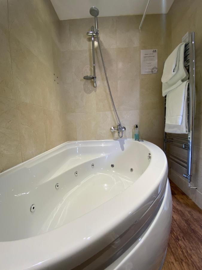 The Tudor Hotel Bridgwater Eksteriør billede