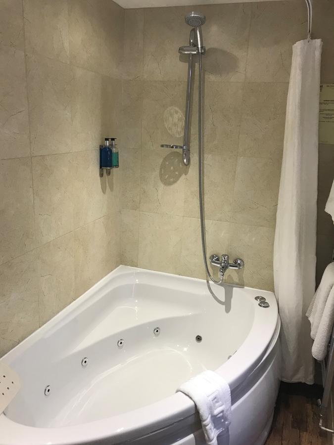 The Tudor Hotel Bridgwater Eksteriør billede